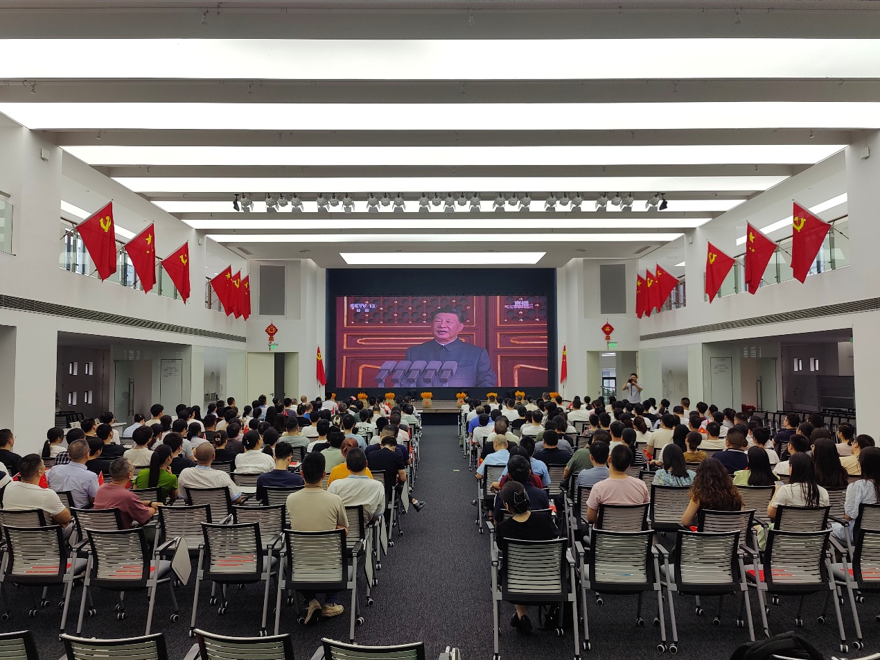 勿忘歷史 吾輩自強 ——海扶科技組織觀看紀念中國人民抗日戰爭暨世界反法西斯戰爭勝利80周年大會